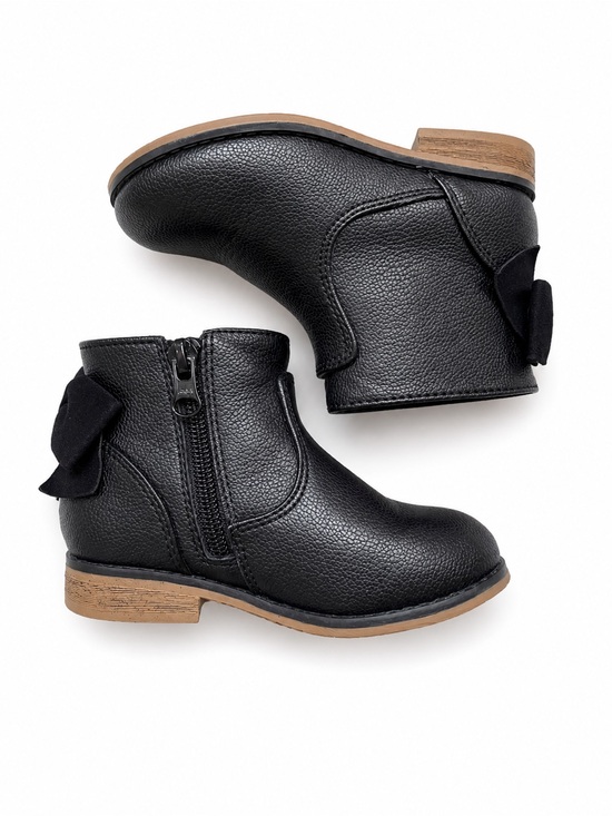 Cat & Jack Other - Cat & Jack Girls Black Ankle Boots Size 8 Bow Side Zip Faux Leather
